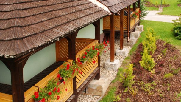 Oravský háj Garden Hotel & Resort *** 16