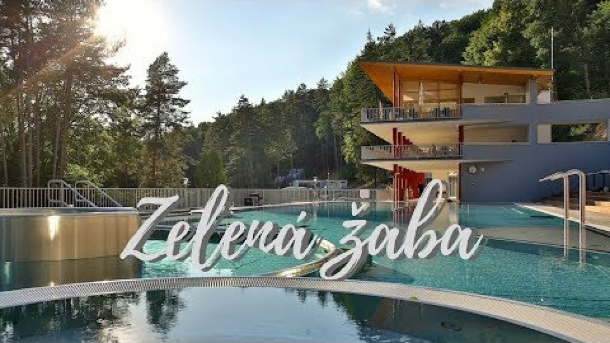 Kúpele Zelená žaba Trenčianske Teplice | cestujsdetmi.sk Autor: Cestuj s deťmi Zdroj: https://www.youtube.com/@Family-abroad Kúpele Zelená žaba Trenčianske Teplice | cestujsdetmi.sk Autor: Cestuj s deťmi Zdroj: https://www.youtube.com/@Family-abroad