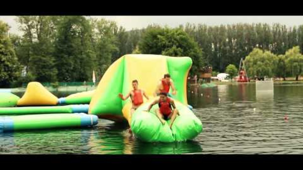 Aqualand Banská Bystrica Autor: DIXON RESORT Zdroj: https://www.youtube.com/@dixonresort2006