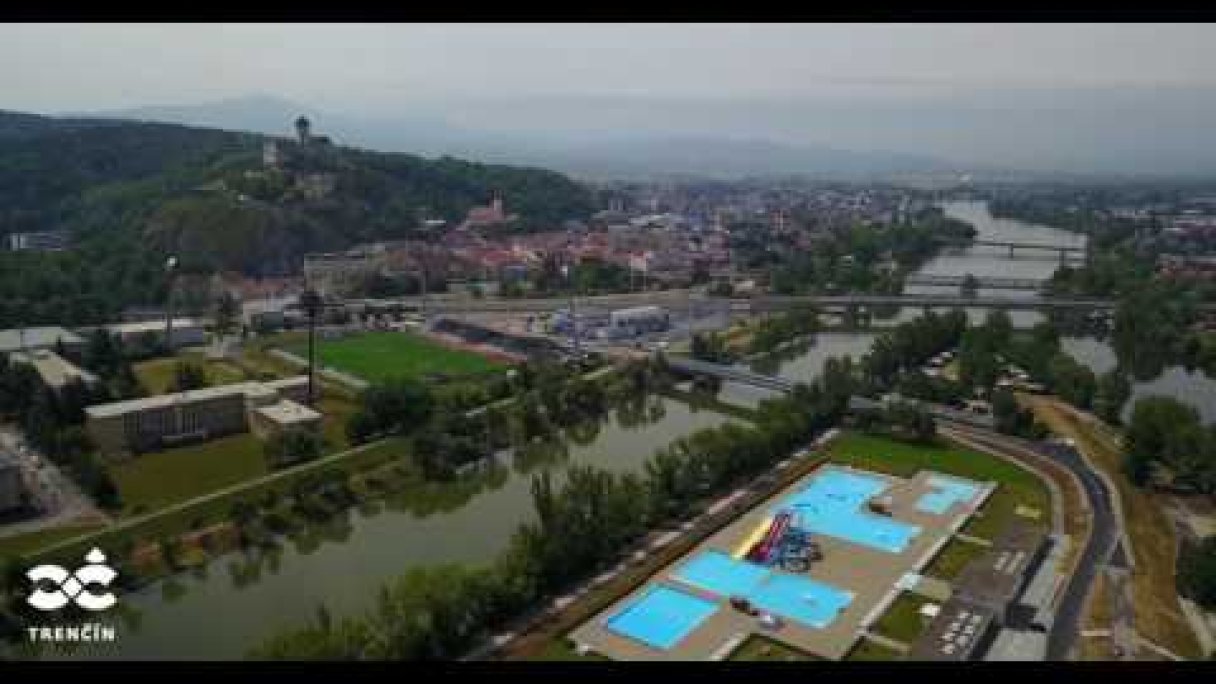 Letné kúpalisko Trenčín Autor: Mesto Trenčín Zdroj: https://www.youtube.com/@mesto.trencin