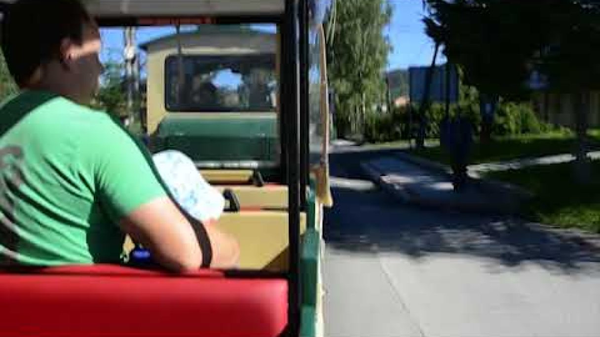 Roháčsky turistický vláčik Autor: Denis Ondriškovič Zdroj: https://www.youtube.com/@denisondriskovic
