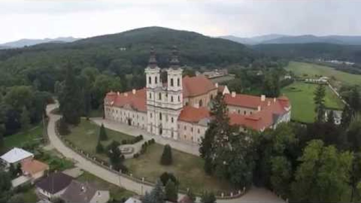 Jasov - Premonštrátsky kláštor Autor: IG0L Zdroj: https://www.youtube.com/@IG0L