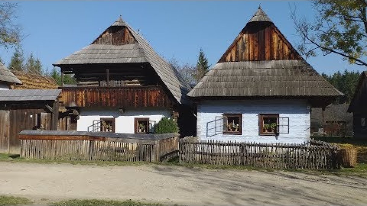 Martin - Múzeum slovenskej dediny Autor: Miloš Kasal Zdroj: https://www.youtube.com/@miloskasal Martin - Múzeum slovenskej dediny Autor: Miloš Kasal Zdroj: https://www.youtube.com/@miloskasal