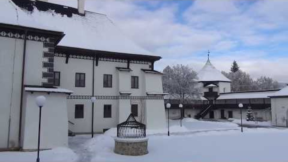 Zichyho kaštieľ, Divín, okres Lučenec Autor: RENO VIDEOTEKA Zdroj: https://www.youtube.com/@renovideoteka Zichyho kaštieľ, Divín, okres Lučenec Autor: RENO VIDEOTEKA Zdroj: https://www.youtube.com/@renovideoteka