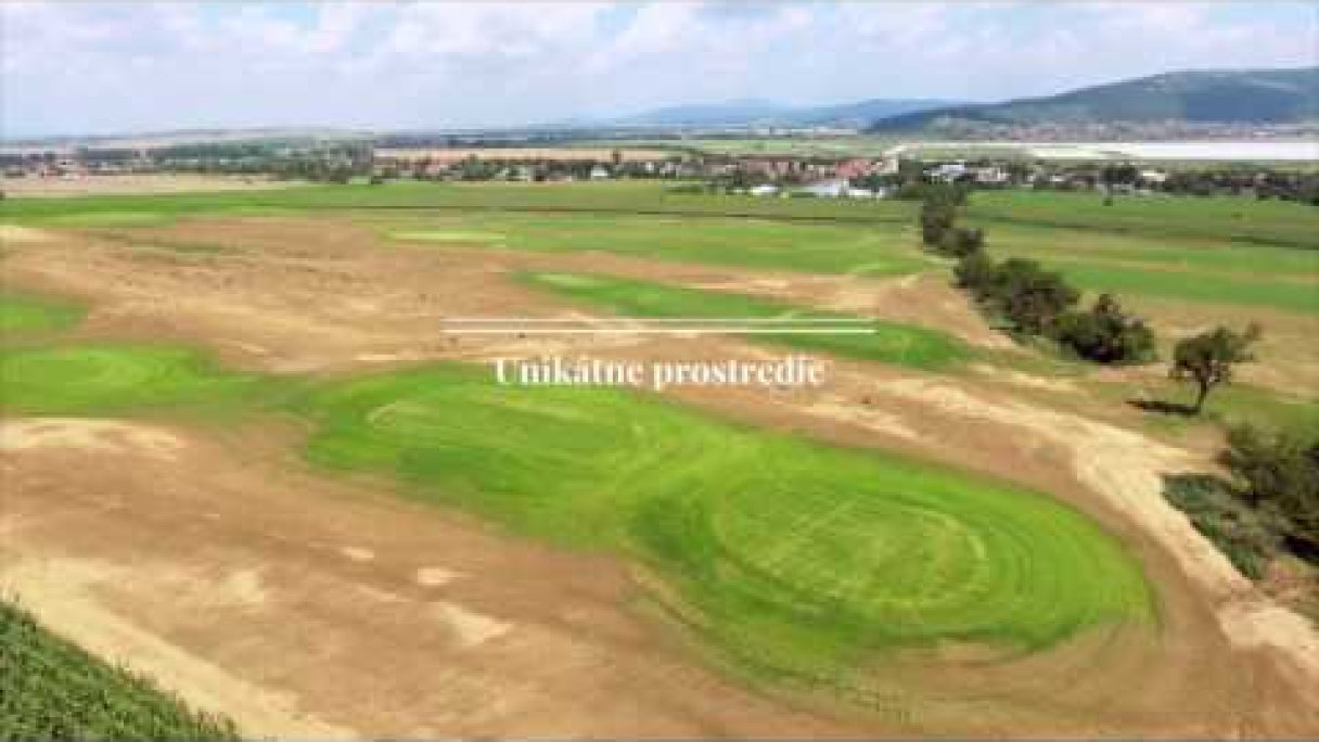 RED OAK Golf Club Autor: RED OAK Golf Club Zdroj: https://www.youtube.com/@redoakgolfclub7883