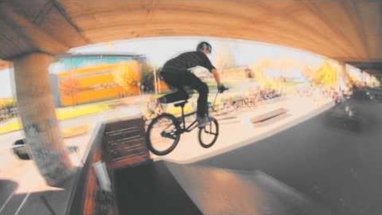 Skatepark Jam Lučenec Autor: Kubo Vaškor Zdroj: https://www.youtube.com/@kubovaskor9378