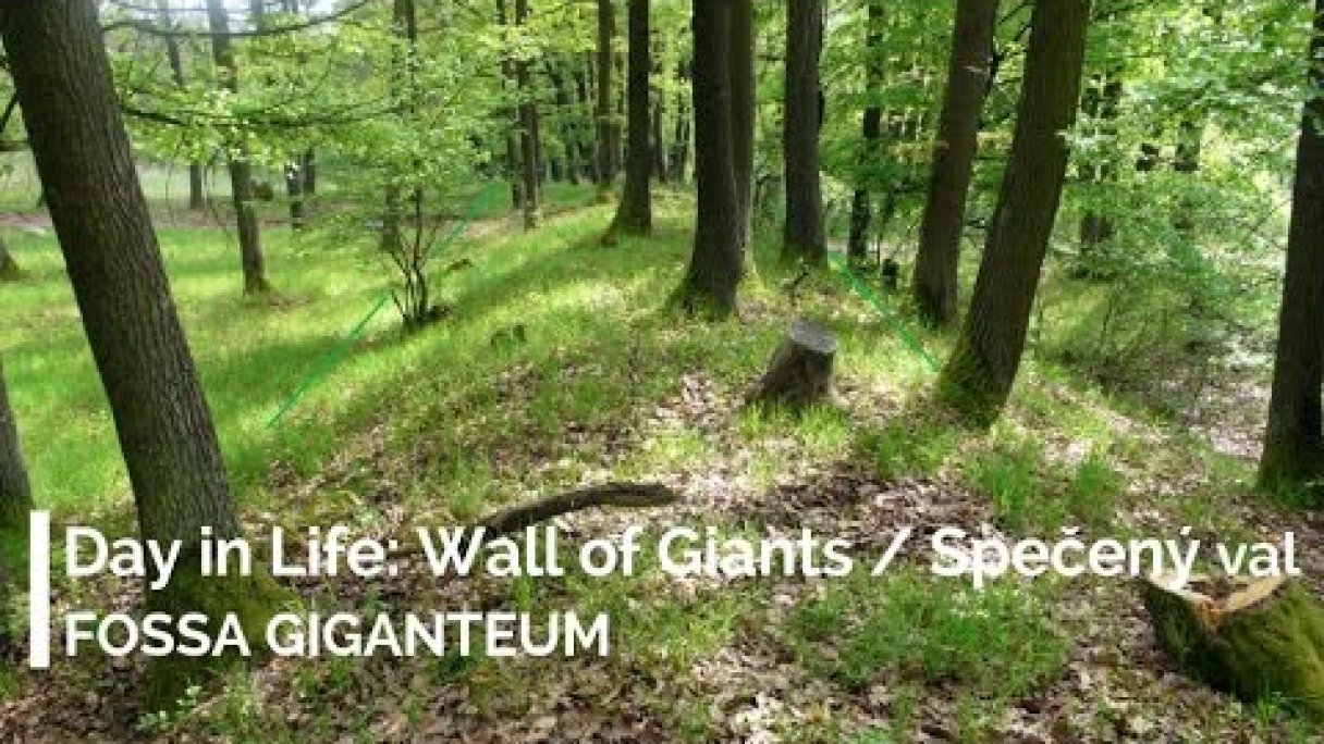 Wall of Giants - Fossa Giganteum -Val Obrov / Spečený val Autor: Boris Fugger Zdroj: https://www.youtube.com/@agilard Wall of Giants - Fossa Giganteum -Val Obrov / Spečený val Autor: Boris Fugger Zdroj: https://www.youtube.com/@agilard