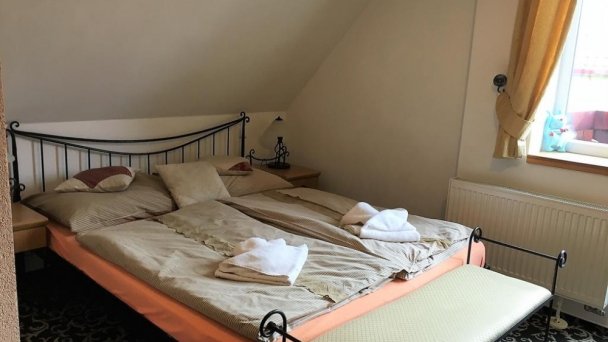 dvojlôžková izba č. 4 dvojlôžková izba č. 4