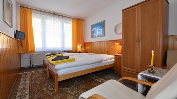 Apartmán s 2 spálňami - 2-lôžková spálňa