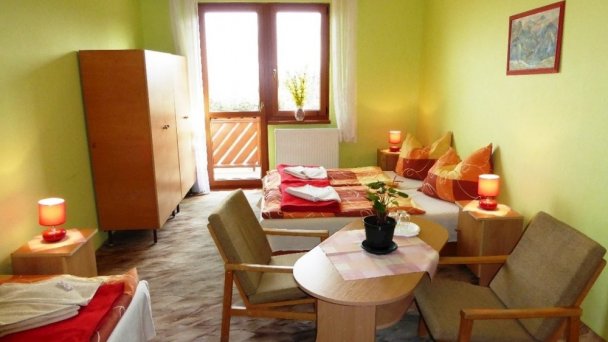Trojlôžková izba Ekonomy Trojlôžková izba Ekonomy