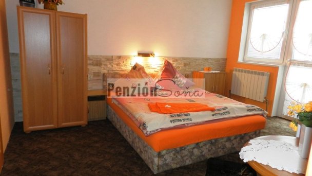 Dvojlôžková izba spojené lôžka Dvojlôžková izba spojené lôžka