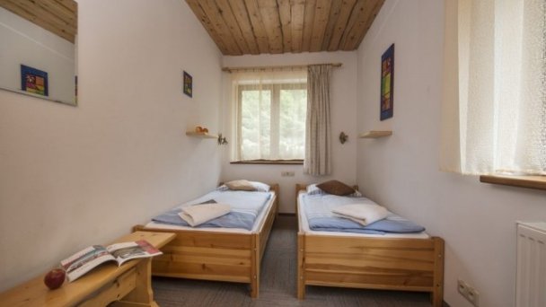 Veľký apartmán spálňa oddelené lôžka
