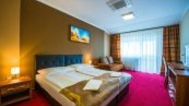 Hotel Glamour **** Kaluža 24