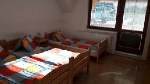 Izba pre štyri osoby Izba pre štyri osoby