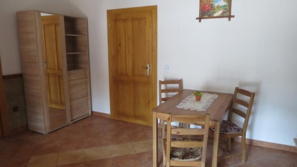 Privát pod hradom Sklené Teplice 10