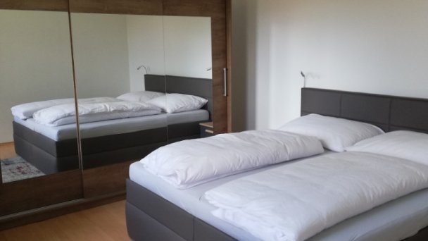 Izba pre dvoch výhľad na hrad Devín Izba pre dvoch výhľad na hrad Devín