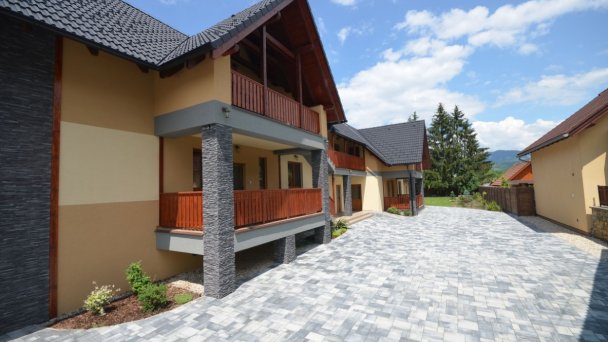 Apartmány BEST I a BEST II Bešeňová 30