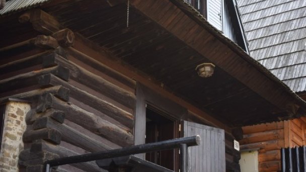 Drevenička pri vleku Zuberec 13