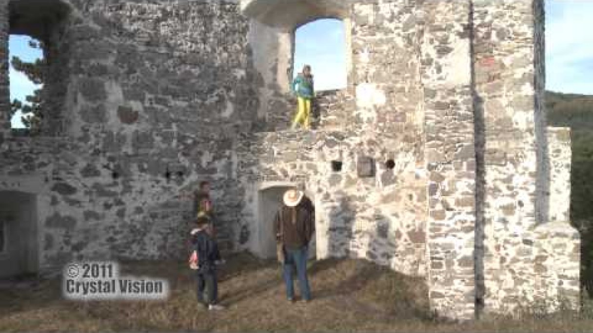 Hrad Dobrá Niva (Podzámčok) Autor: Slovensky Trip Zdroj: https://www.youtube.com/@slovaktrip