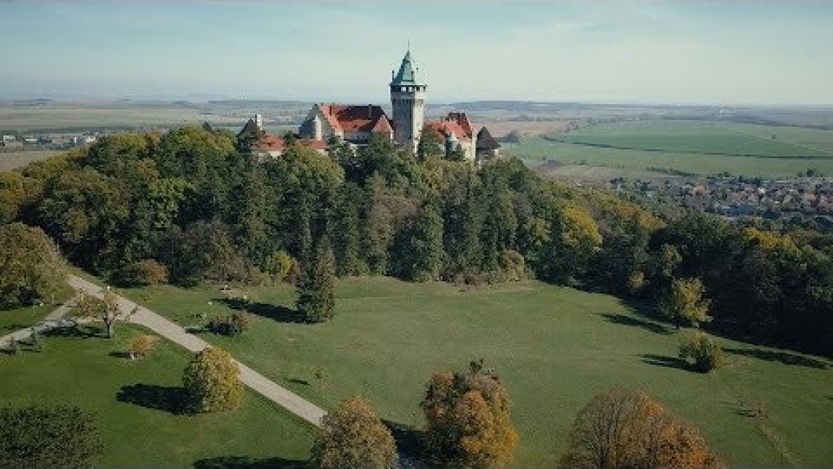 SMOLENICE  -  Čertov žľab Autor: Studio VLk Zdroj: https://www.youtube.com/@StevoEichenberger