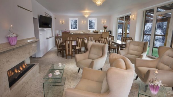 Apartmány a drevenička U Ježka Ždiar 3