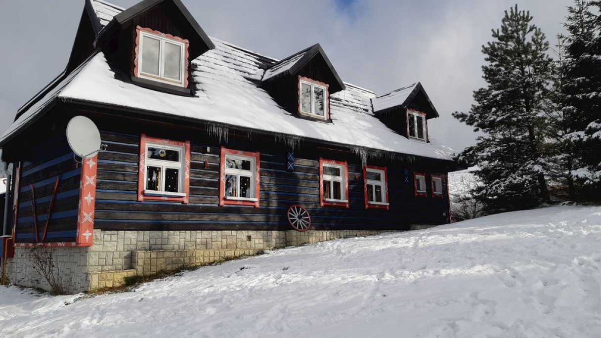 Chalúpky na Antošovskom vŕšku Ždiar 1