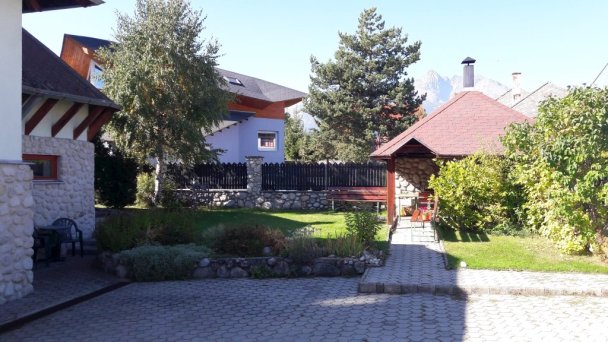Zelený Dom Stará Lesná 13