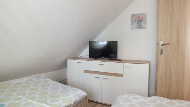 Privat KARIN Vrbov 61