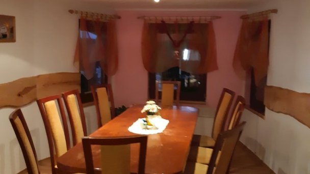 Ružový penzión Vitanová 37 Ružový penzión Vitanová 37