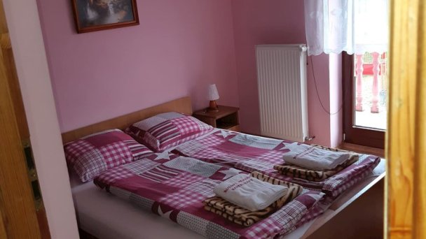 Ružový penzión Vitanová 48 Ružový penzión Vitanová 48