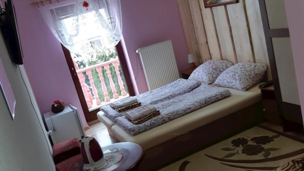 Ružový penzión Vitanová 61 Ružový penzión Vitanová 61