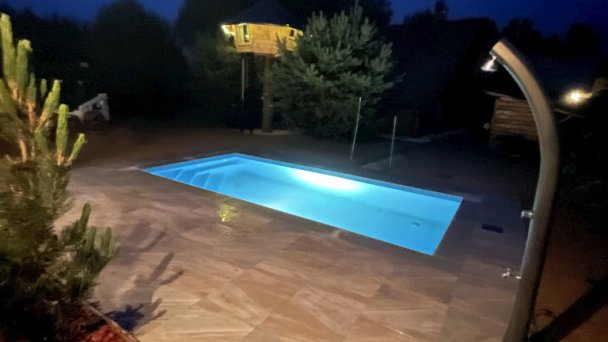 Chata s bazénom a domčekom na strome Námestovo 7 Chata s bazénom a domčekom na strome Námestovo 7