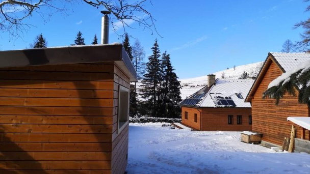 Horáreň na Váhu Vikartovce 18 Horáreň na Váhu Vikartovce 18