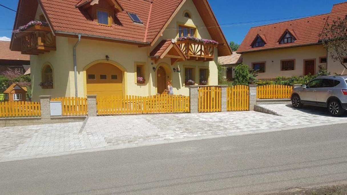 Ubytovanie Žltý dom Vrbov 1