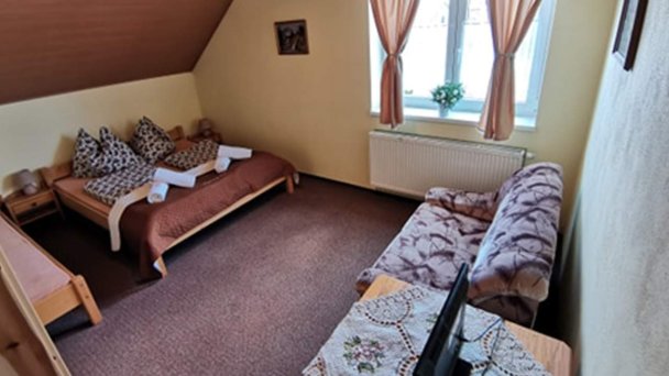 Penzión Limbový dvor Vrbov 25 Penzión Limbový dvor Vrbov 25