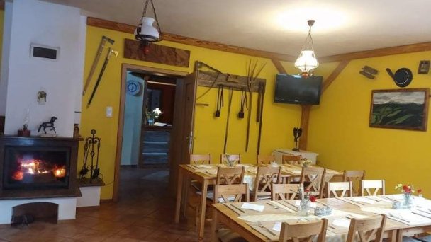Penzión Limbový dvor Vrbov 4 Penzión Limbový dvor Vrbov 4