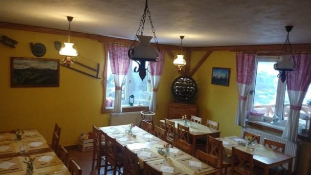 Penzión Limbový dvor Vrbov 23 Penzión Limbový dvor Vrbov 23
