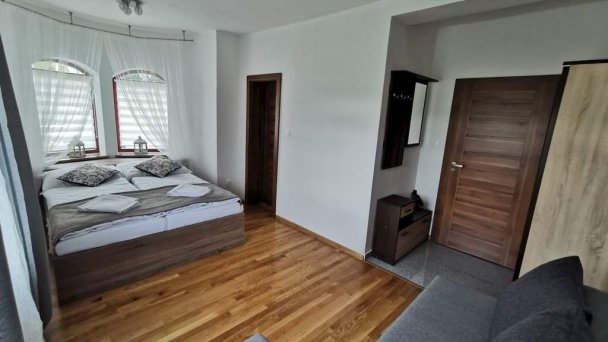 Zamoček rekreačný domček Matiašovce 28 Zamoček rekreačný domček Matiašovce 28