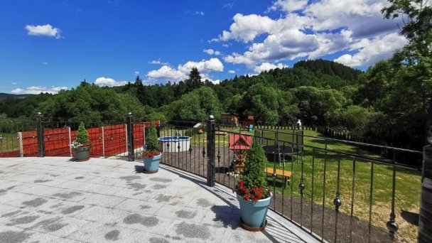 Zamoček rekreačný domček Matiašovce 69 Zamoček rekreačný domček Matiašovce 69