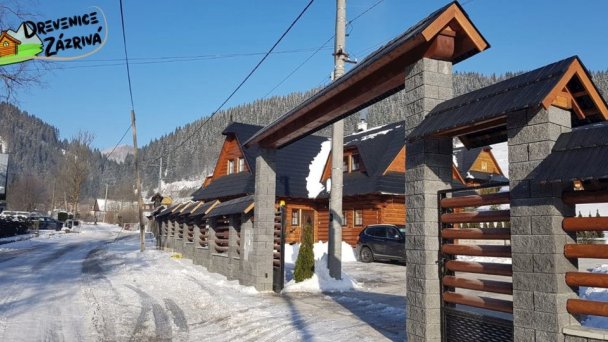Drevenice Danka a Hanka Zázrivá 76 Drevenice Danka a Hanka Zázrivá 76