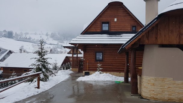 Drevenice Danka a Hanka Zázrivá 68 Drevenice Danka a Hanka Zázrivá 68