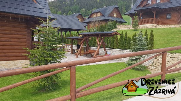 Drevenice Danka a Hanka Zázrivá 44 Drevenice Danka a Hanka Zázrivá 44