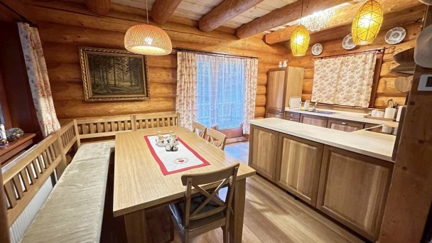 CHATA MARÍNA KUBÍNSKA HOĽA Dolný Kubín 23