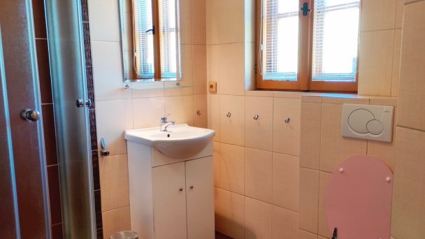 Drevenica Pri zvonici Zázrivá 19 Drevenica Pri zvonici Zázrivá 19
