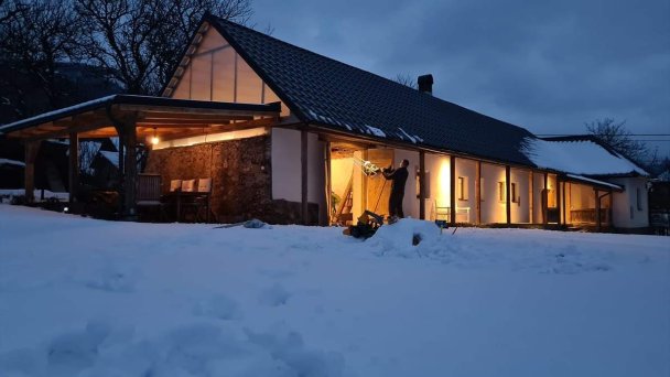 Chalúpka na prameni Lúčka (okres Rožňava) 38