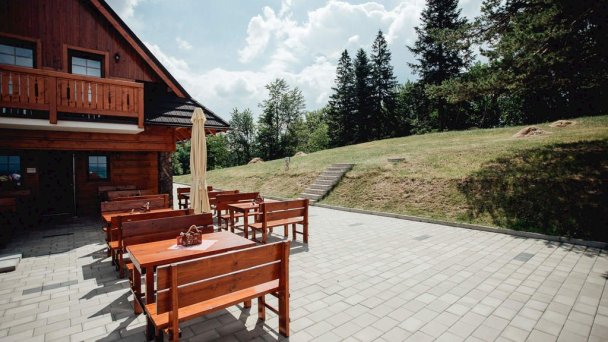 Wellness penzión Kráľov dvor Rakša 25 Wellness penzión Kráľov dvor Rakša 25