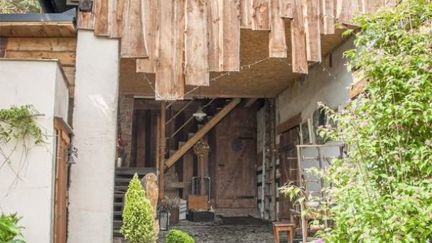Villa de Likua Likavka 25