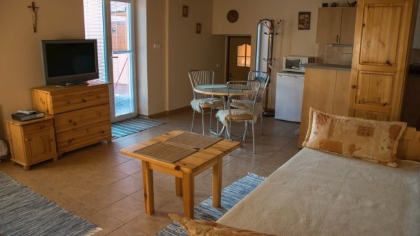 Apartmány Mária Kalameny 15