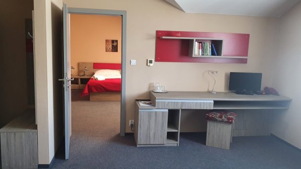 F-Team Hotel Podtureň 34