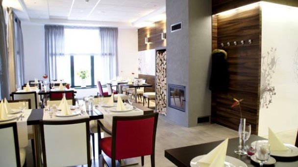 F-Team Hotel Podtureň 26